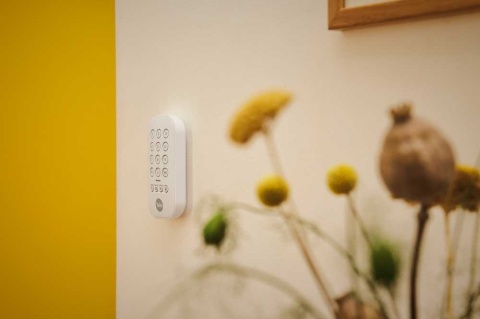 Yale AL-SK2-1A-EU Smart Alarm Starter+ Kit (1x Hub, 1x keypad, 2xPIR, 2x DC)