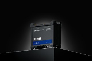 Teltonika RUT906 router przemysłowy 4G / LTE (RUT906000000)
